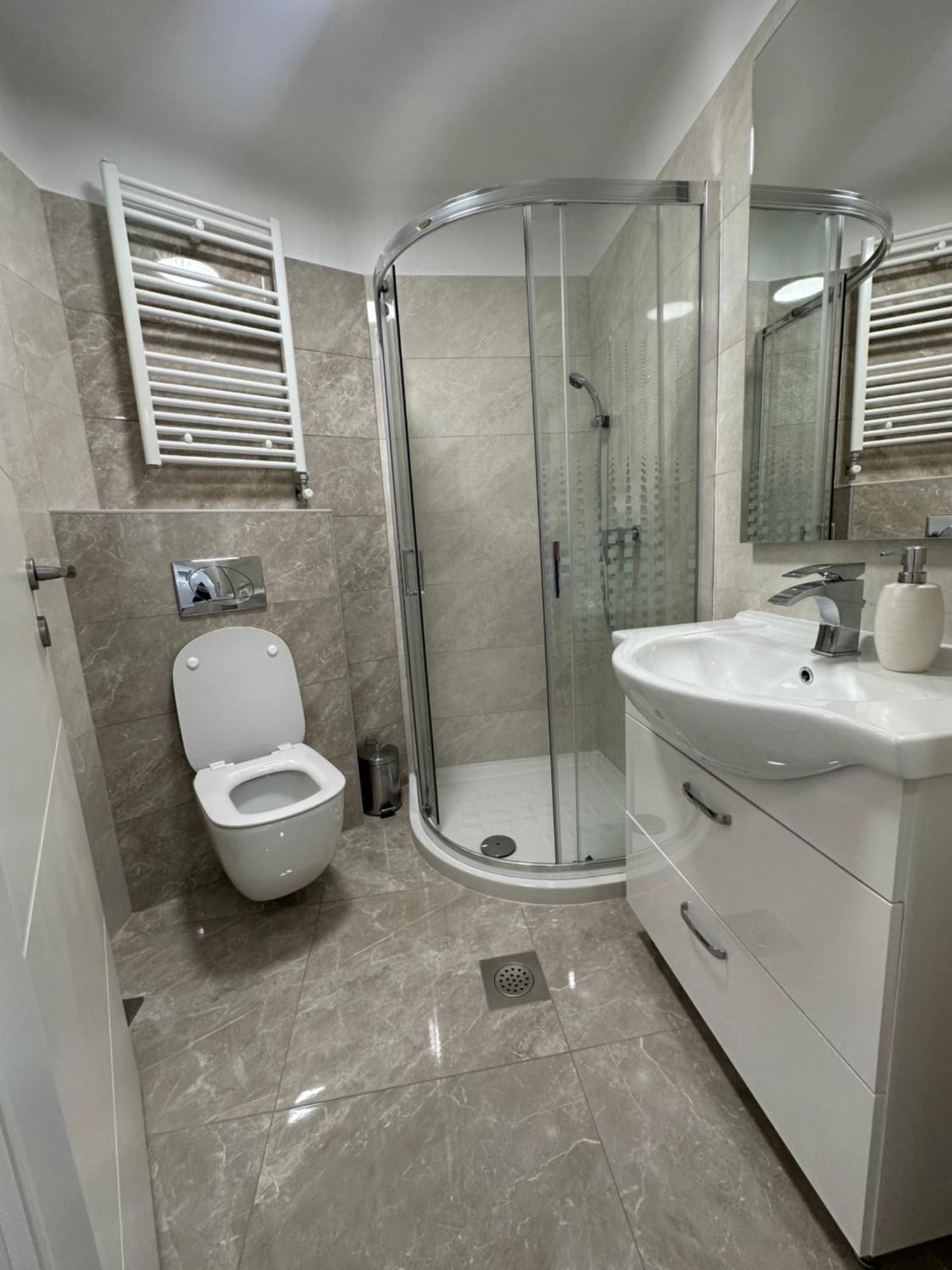 Apartma La