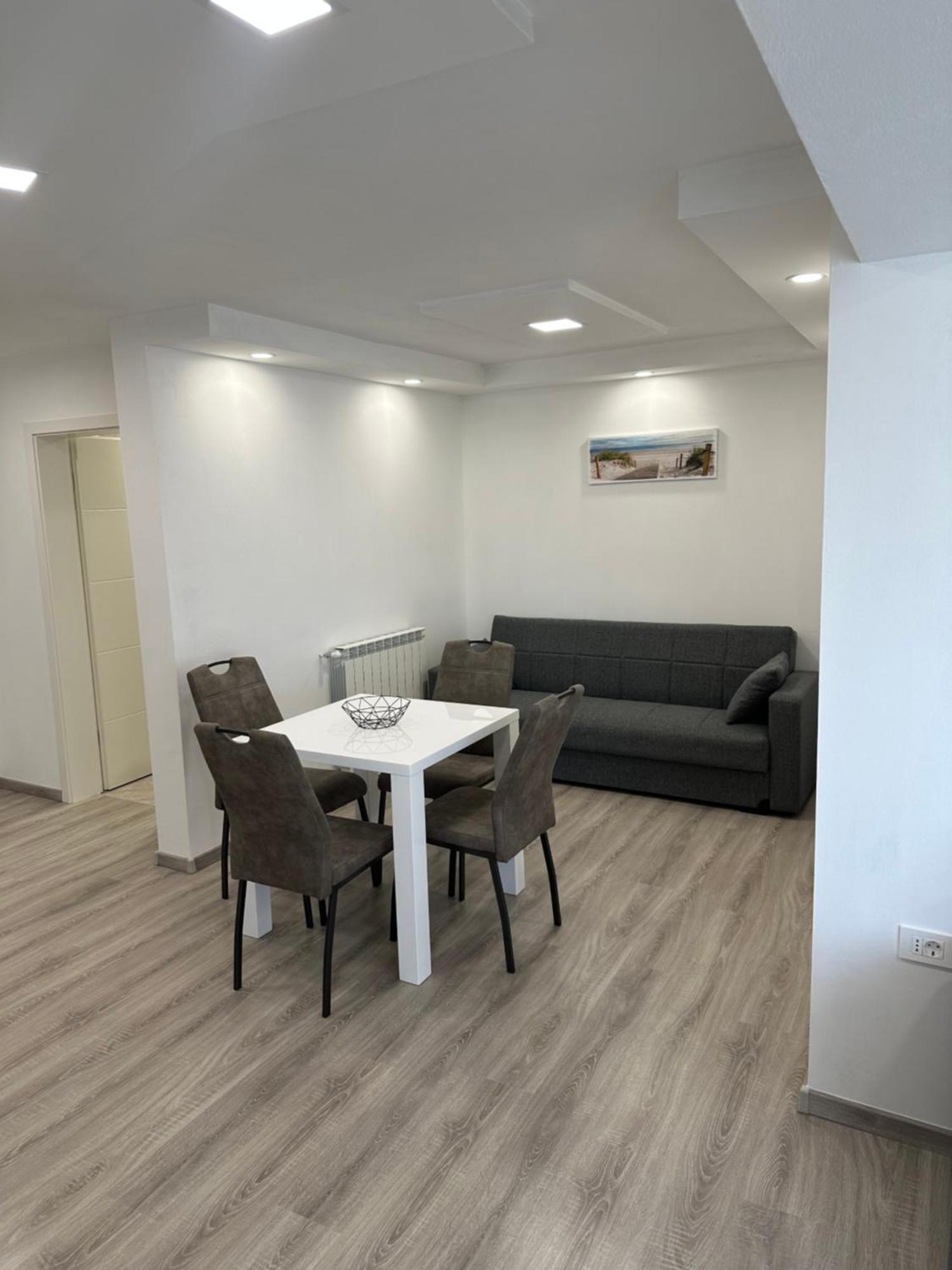 Apartma La Koper